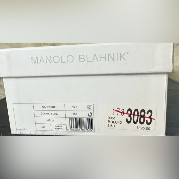 Manolo Blahnik
Blue Leather Low-Heel Slingback Pump
Women’s size EU 35.5 - Picture 9 of 9